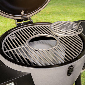 PORCELAIN-COATED CAST IRON GRATES TO SEAL IN FOOD FLAVOR