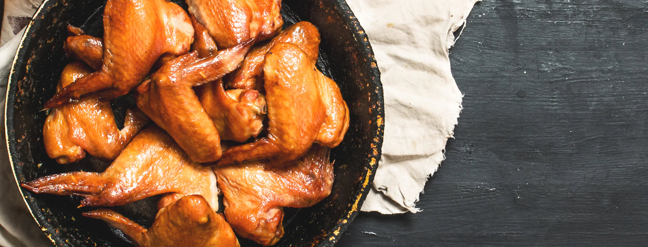 Perfect Smoked Crispy Chicken Wings on the AKORN® CharGriller