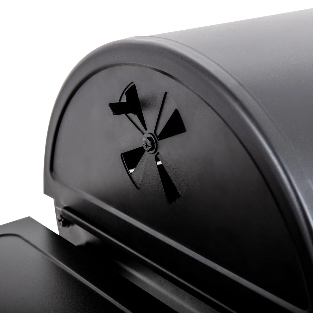 Close-up of the adjustable air damper in the left end of the lid, above the side shelf.