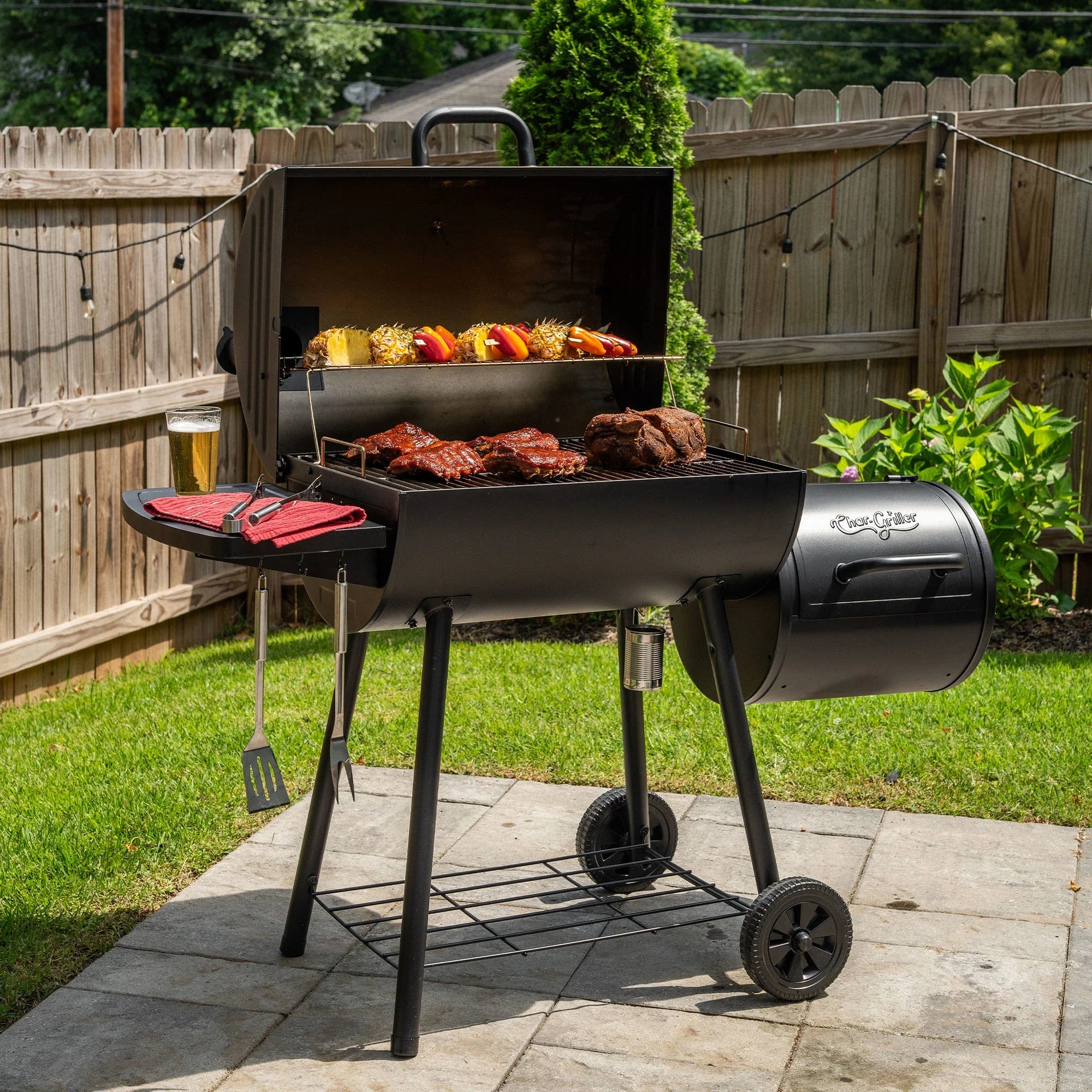 Char-Griller Barrel Pro Charcoal Barrel Grill