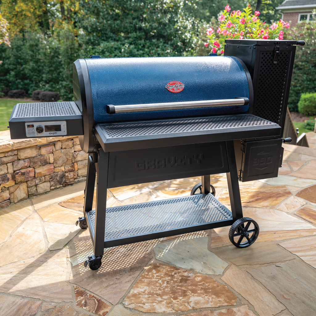 Gravity Fed 980 Charcoal Grill